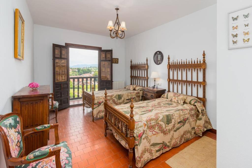 Villa ¡Nuevo! Espectacular casona a 50 metros de la Colegiata Santillana del Mar Exterior foto