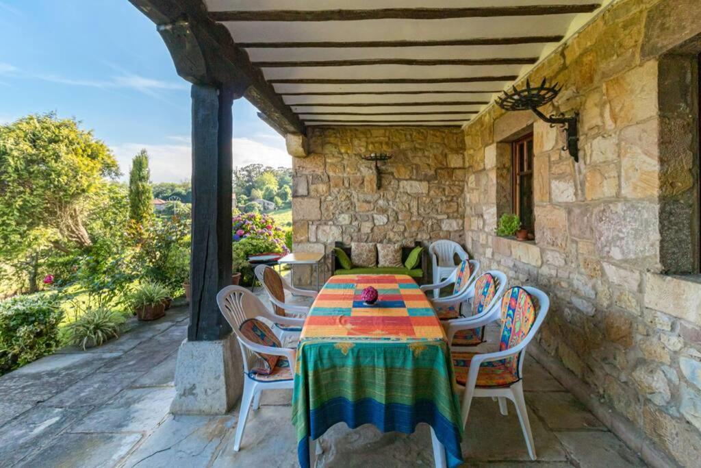 Villa ¡Nuevo! Espectacular casona a 50 metros de la Colegiata Santillana del Mar Exterior foto