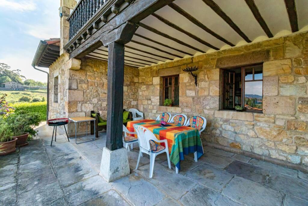 Villa ¡Nuevo! Espectacular casona a 50 metros de la Colegiata Santillana del Mar Exterior foto
